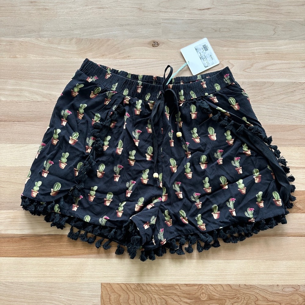 Black Cactus Shorts with Tassel Hemline